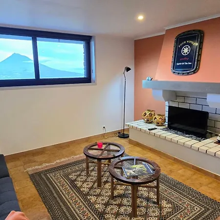 Home4u Апартаменты *